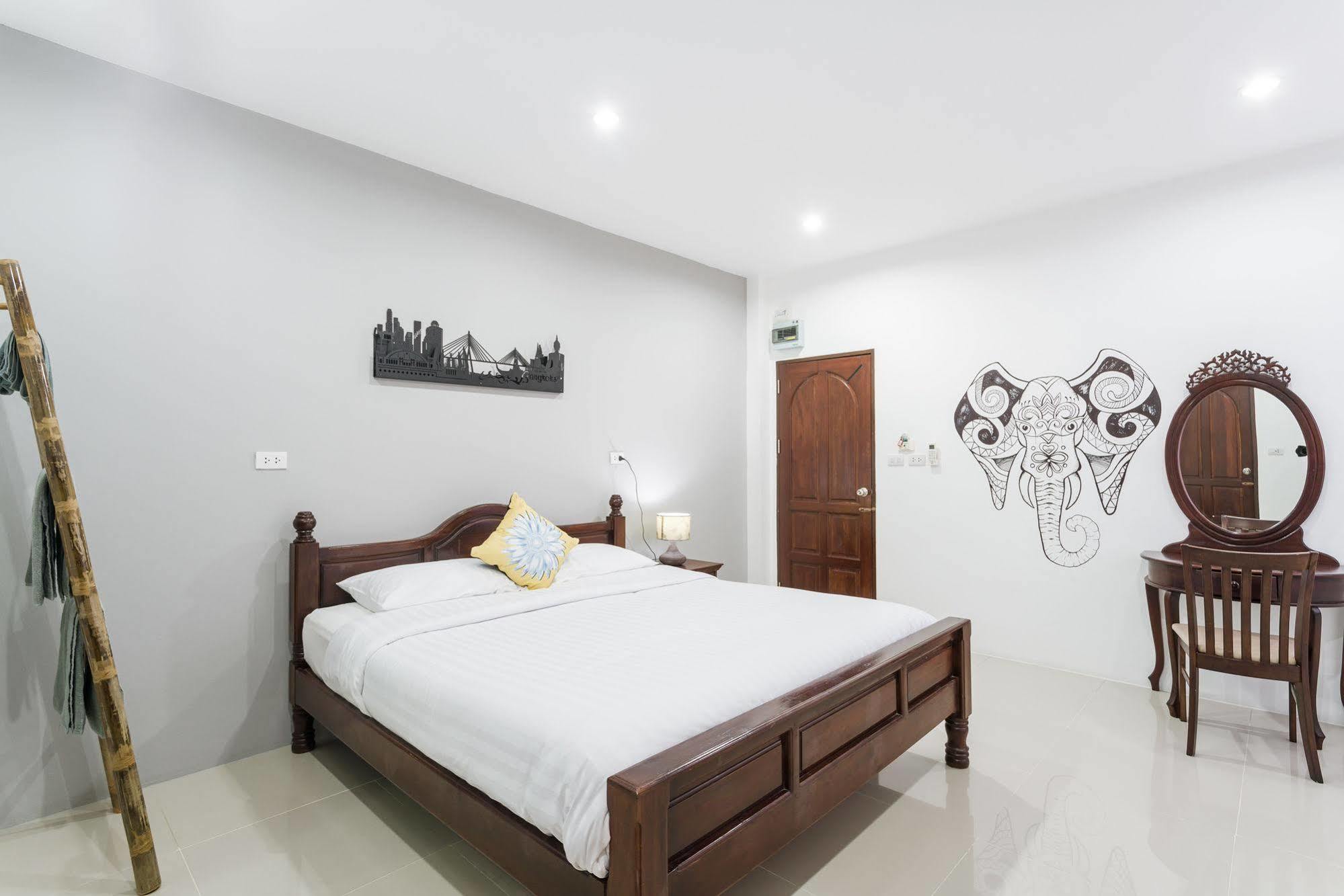 בופוט Pelegrin Hotel Samui מראה חיצוני תמונה